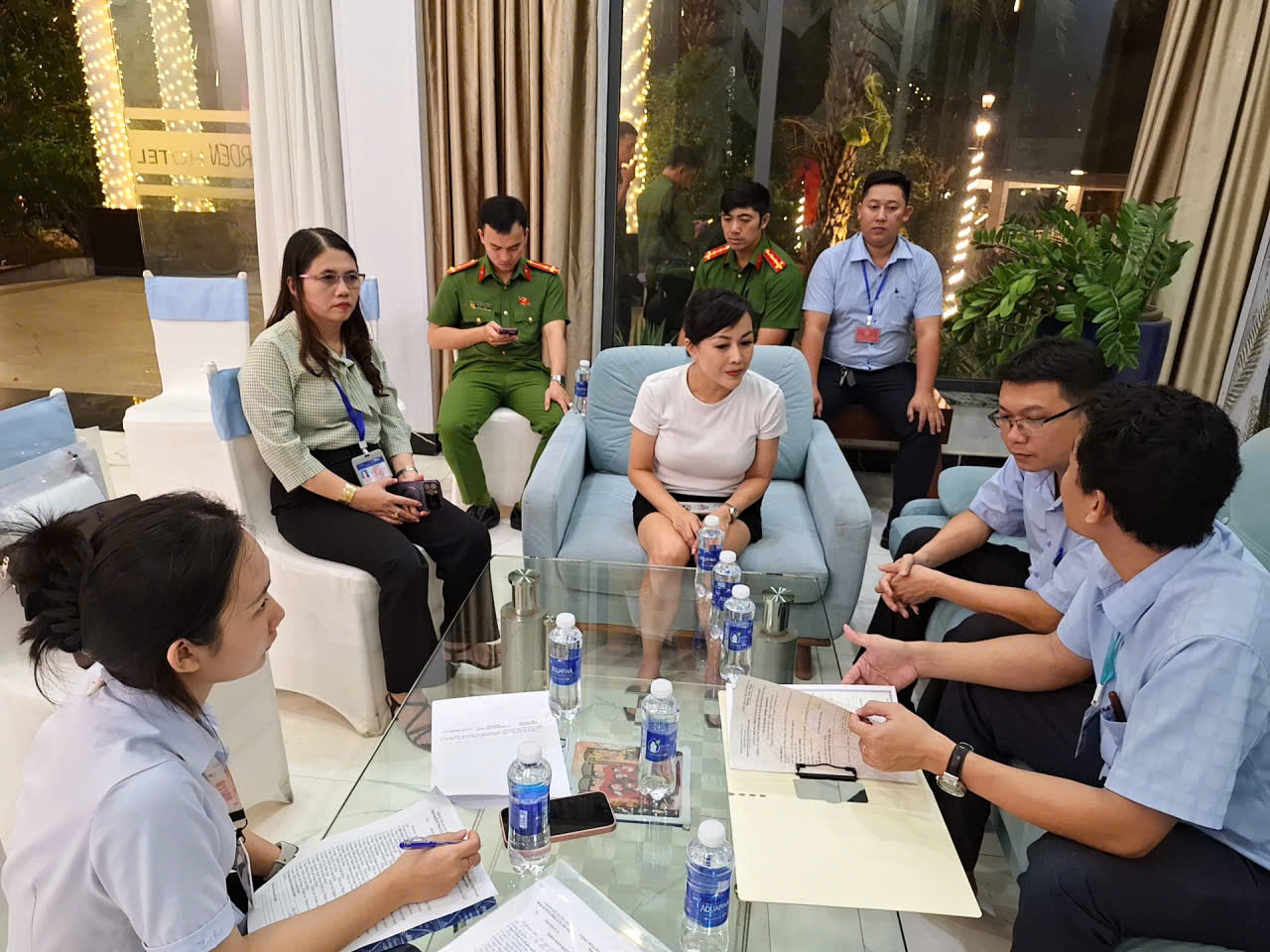 Kiểm tra cơ sở kinh doanh Spring Garden