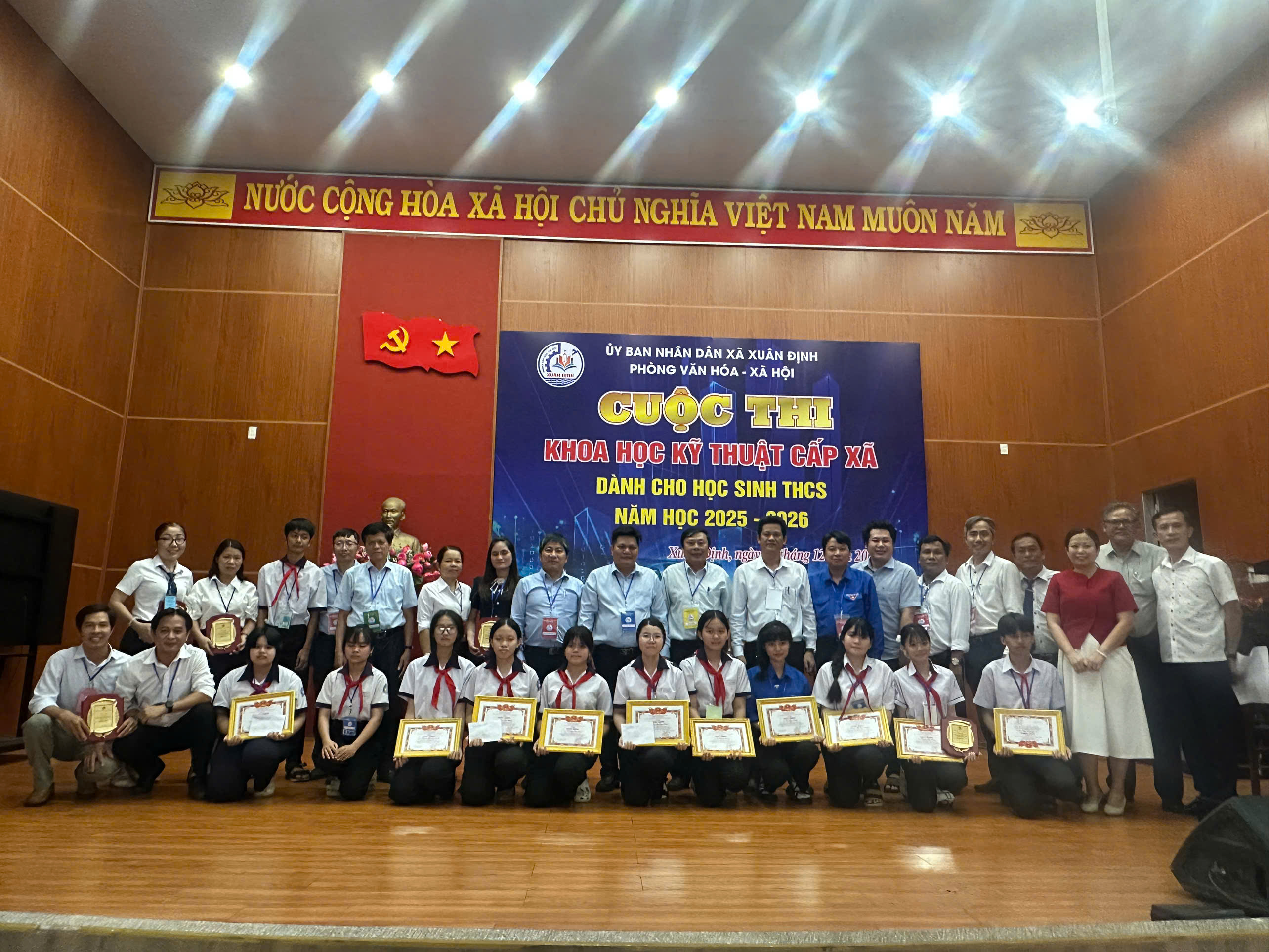 Các đề tài đạt giải của Hội thi Khoa học Kỹ thuật học sinh THCS xã Xuân Định năm học 2025–2026