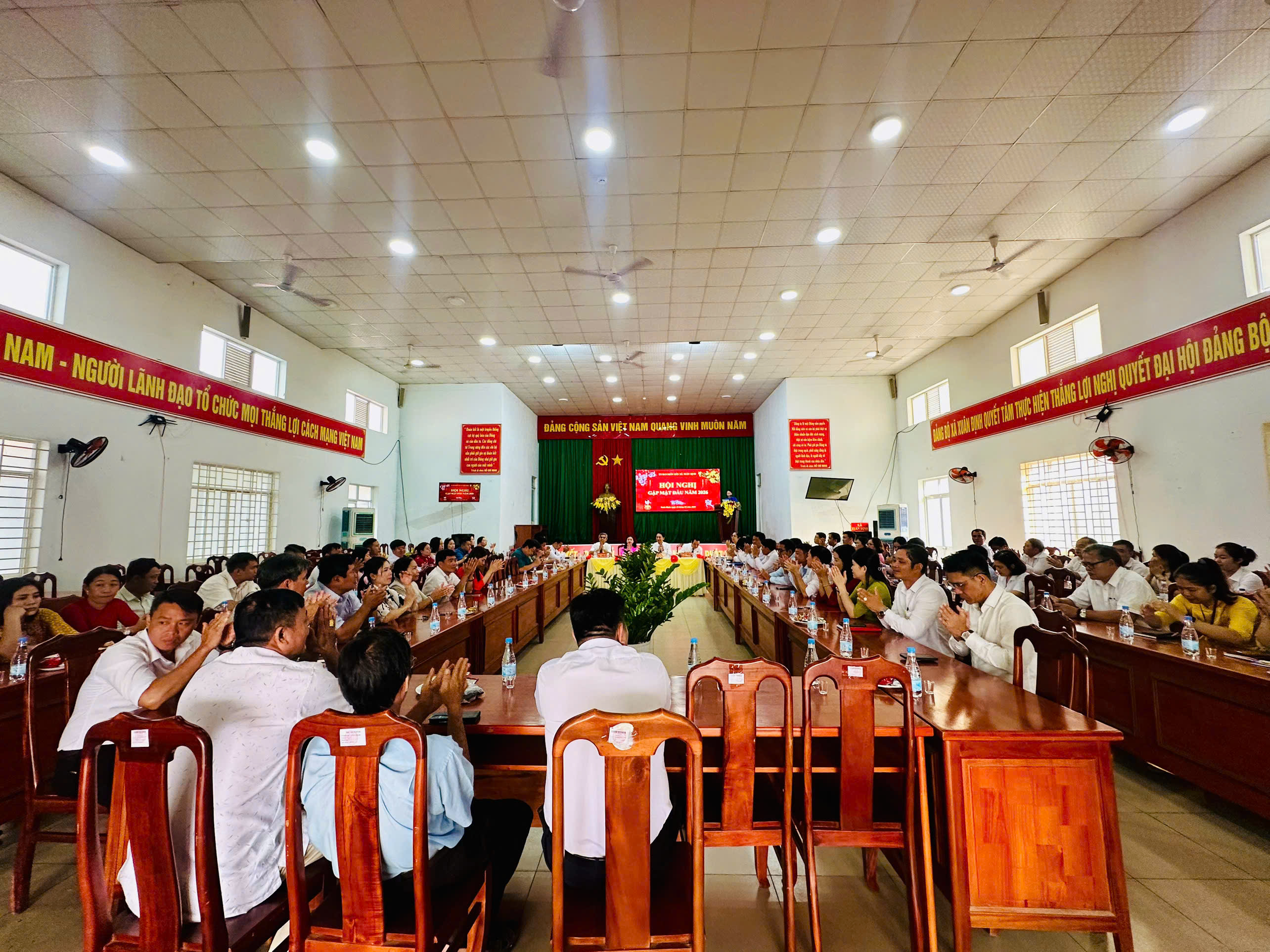 Họp mặt đầu năm 2026 – Quyết tâm thực hiện thắng lợi nhiệm vụ phát triển kinh tế - xã hội