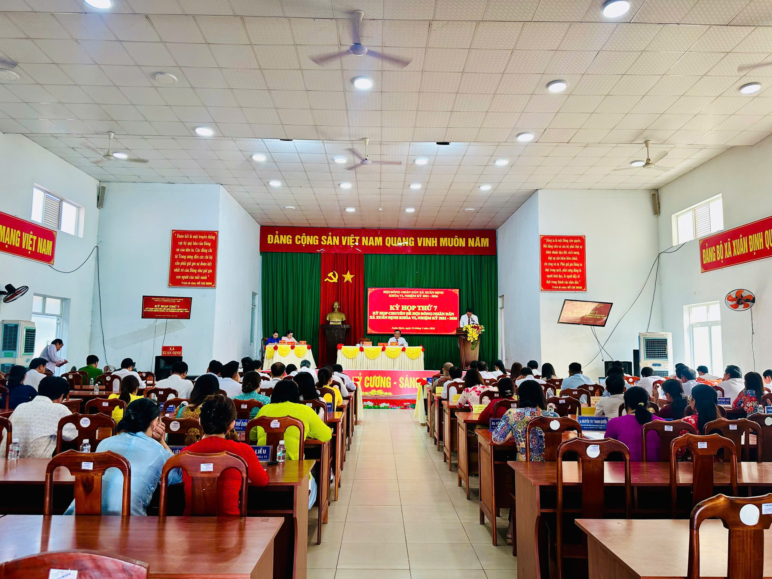 KỲ HỌP THỨ 7 – KỲ HỌP CHUYÊN ĐỀ HỘI ĐỒNG NHÂN DÂN XÃ XUÂN ĐỊNH KHÓA VI, NHIỆM KỲ 2021 – 2026