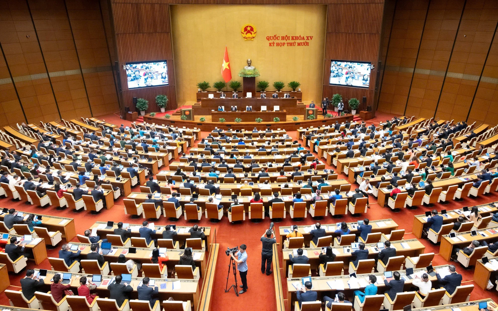 Kỳ họp thứ nhất Quốc hội khóa XVI: Dấu mốc quan trọng trong nhiệm kỳ mới