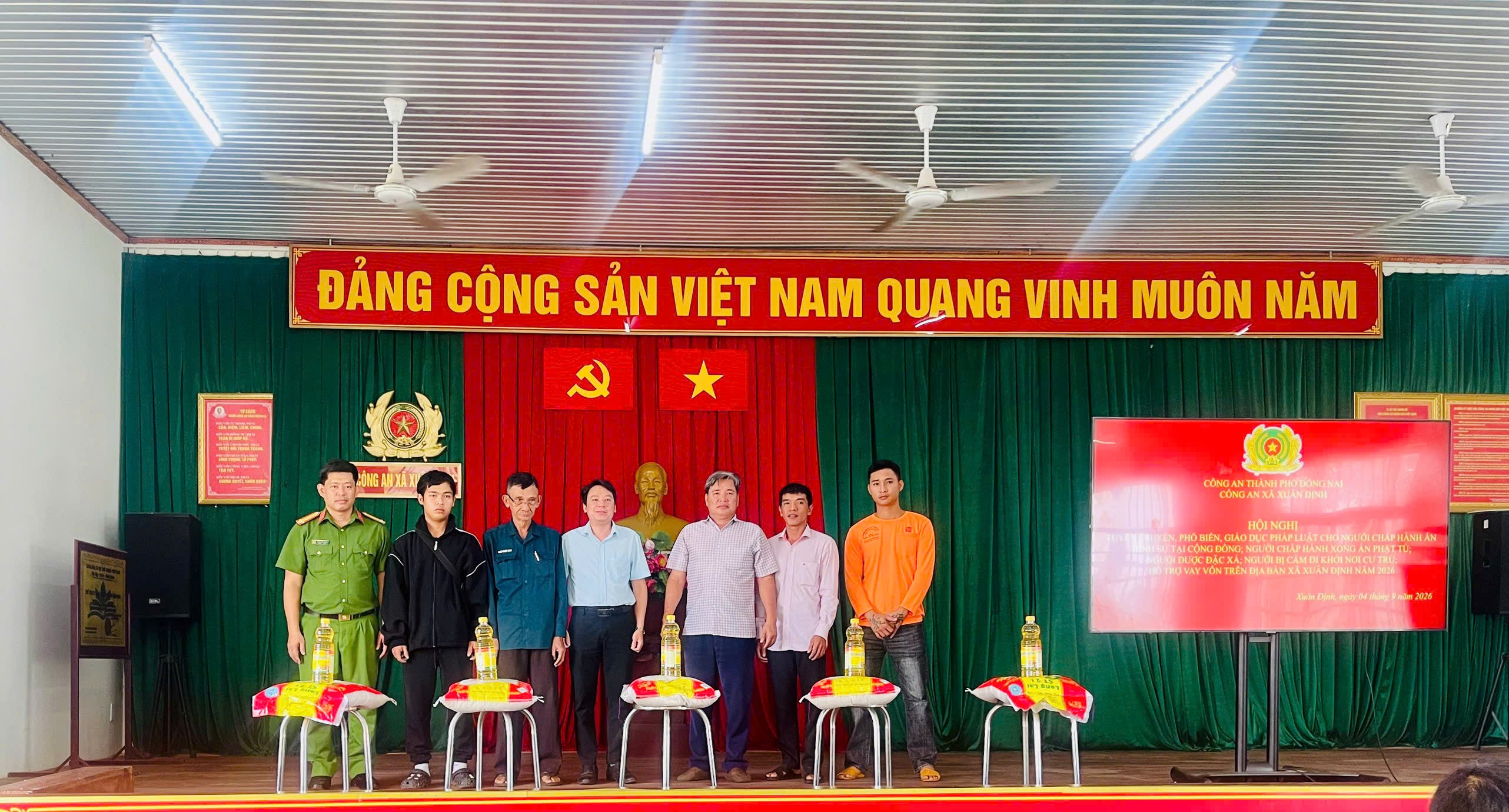 tẻytw4