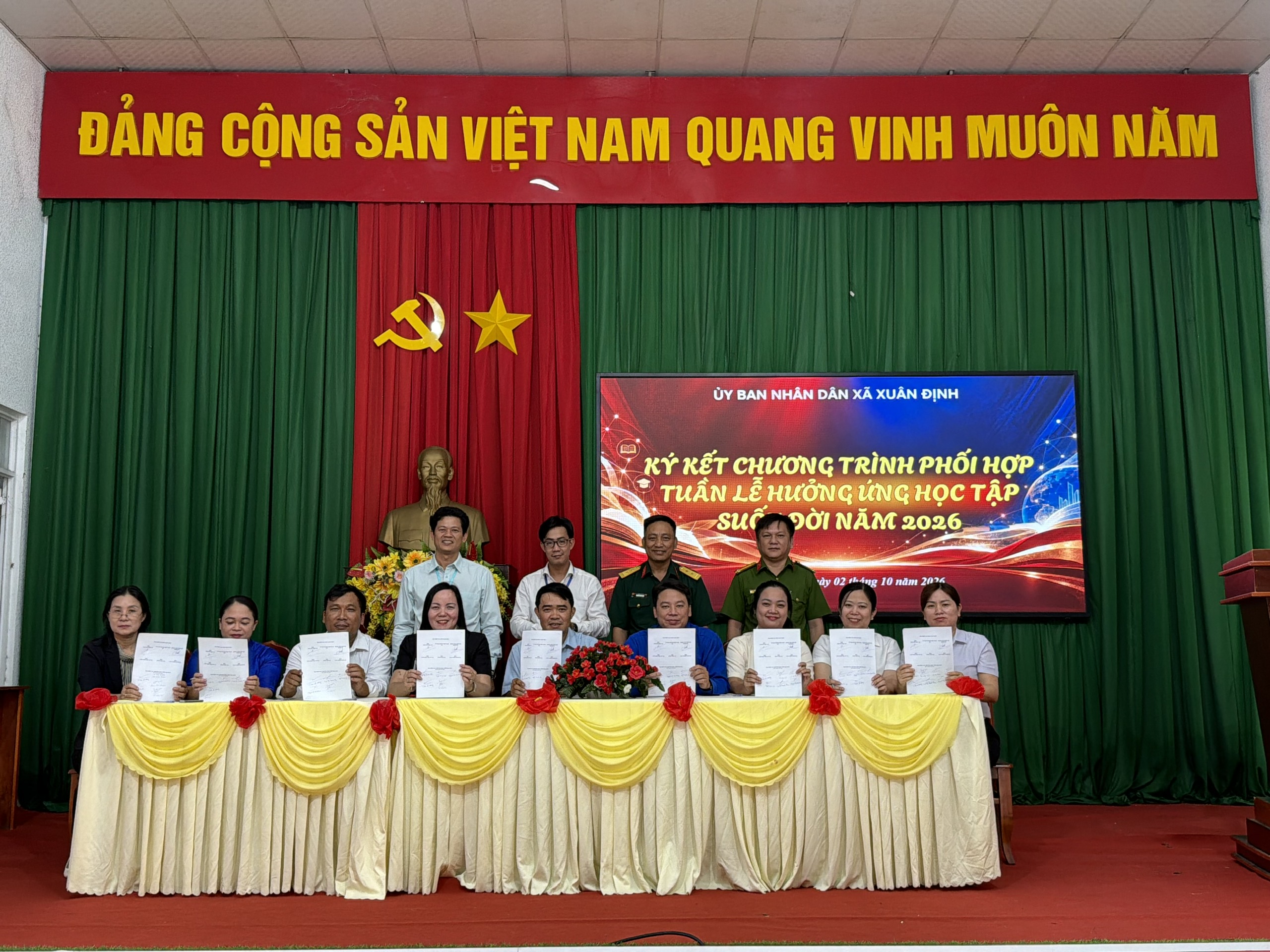 XÃ XUÂN ĐỊNH KHAI MẠC TUẦN LỄ HƯỞNG ỨNG HỌC TẬP SUỐT ĐỜI NĂM 2026 VÀ KỶ NIỆM NGÀY KHUYẾN HỌC VIỆT NAM 02/10
